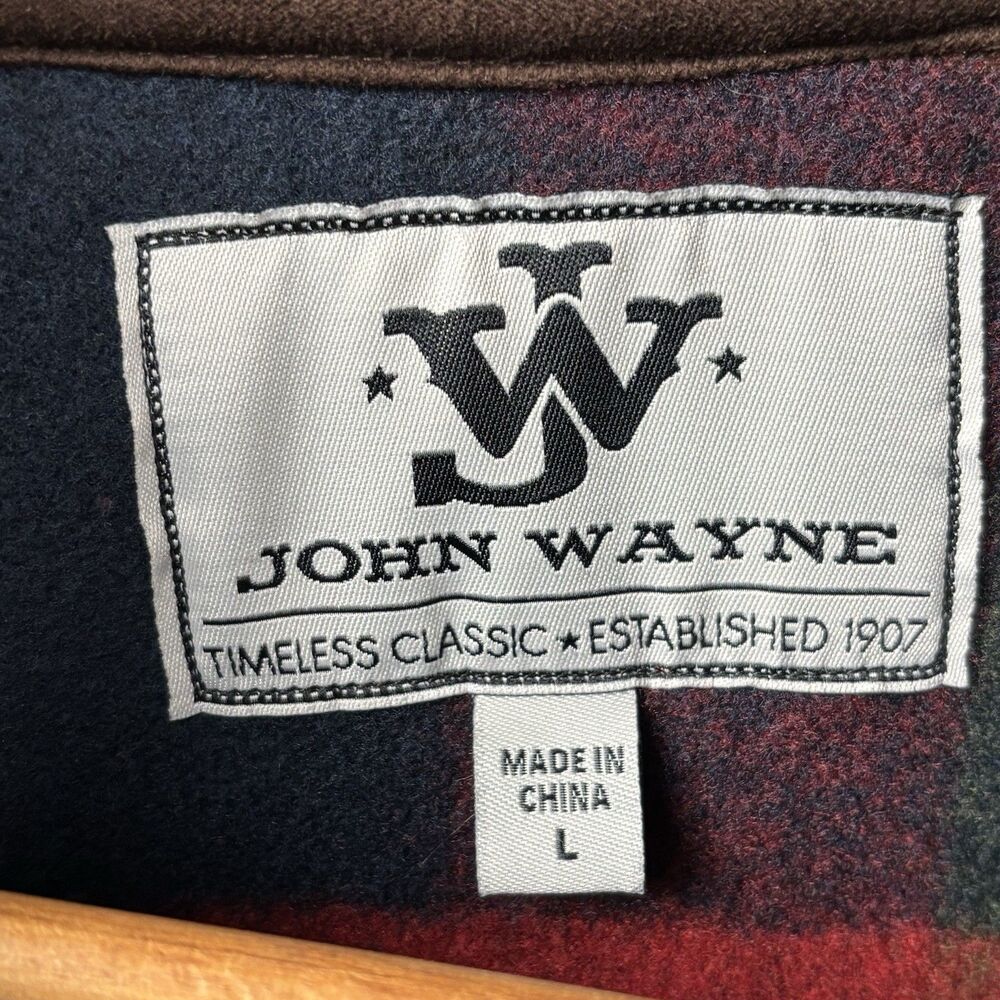 John Wayne Timeless Classic Fleece 1/4 Snap Red and Green Plaid Pullover Large - Picture 3 of 6
